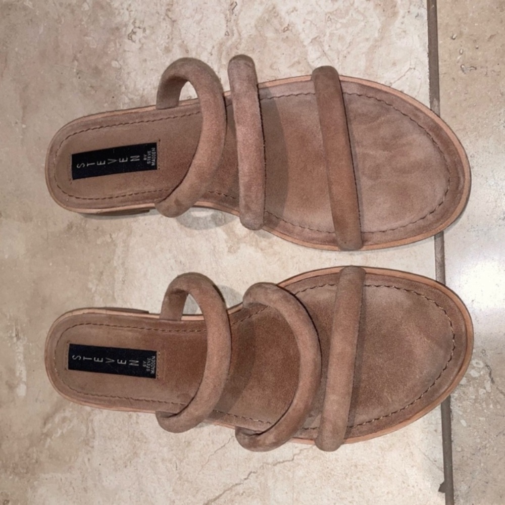 Steven by Steve Madden tan sandals- size 8.5